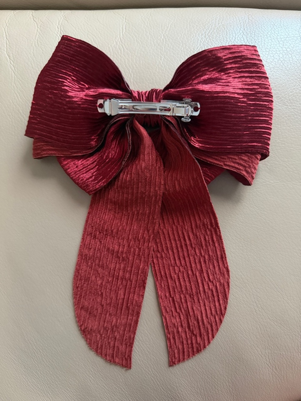 Elegant Red Bow Hair Accessory - bundle and save! - Picture 2 of 2